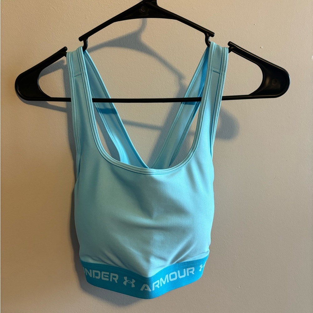 Under Armour Women's Mid Crossback Sports Bra
